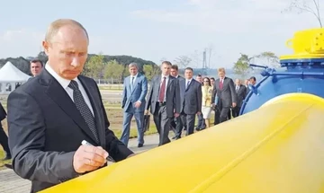 Κάνει πίσω το Κρεμλίνο: Δεν θα ζητήσουμε άμεσα να πληρωνόμαστε για το φυσικό αέριο σε ρούβλια