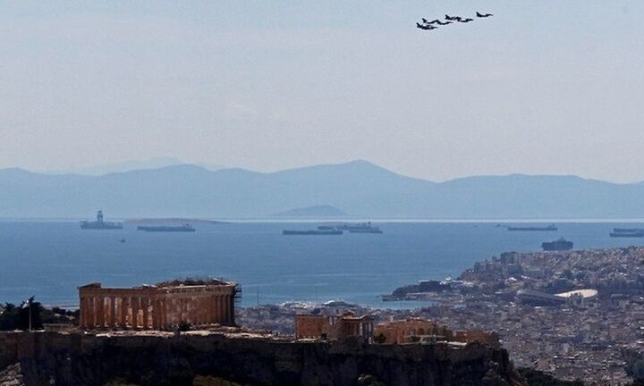 Διέλευση αεροσκαφών πάνω από την Ακρόπολη, σήμερα, 13:45-14:15