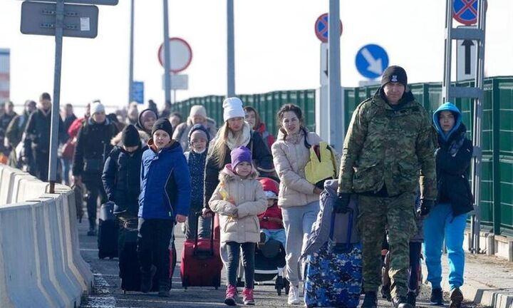 Πάνω από 4,2 εκατ. οι Ουκρανοί πρόσφυγες που εγκατέλειψαν την πατρίδα τους