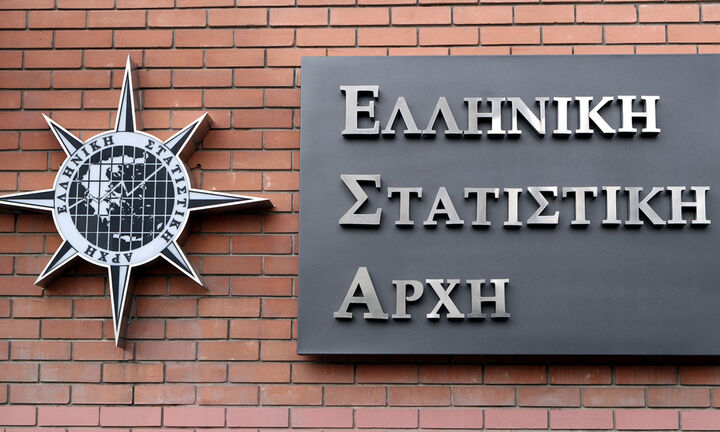 ΕΛΣΤΑΤ: Αύξηση 24,68% στους θανάτους στη διάρκεια των πρώτων εννέα εβδομάδων φέτος
