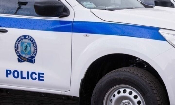 Έκρηξη σε πολυκατοικία στο Χαλάνδρι, όπου μένει αξιωματικός της ΕΛΑΣ