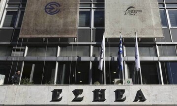 ΕΣΗΕΑ: Ποιοι θα λάβουν οικονομικό βοήθημα φέτος το Πάσχα - Οι προϋποθέσεις και τα ποσά