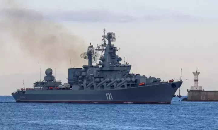 Θρίλερ με τη ρωσική ναυαρχίδα Moskva: «Βυθίστηκε» λένε οι Ουκρανοί - Διαψεύδει η Ρωσία