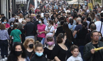 Έρευνα ΔιαΝΕΟσις: Οι Έλληνες θέλουν θέση στο Δημόσιο και σύνταξη πριν τα 60 