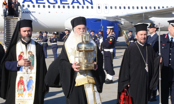 AEGEAN : Μεταφορά του Αγίου Φωτός από τα Ιεροσόλυμα προς στην Αθήνα και την υπόλοιπη Ελλάδα