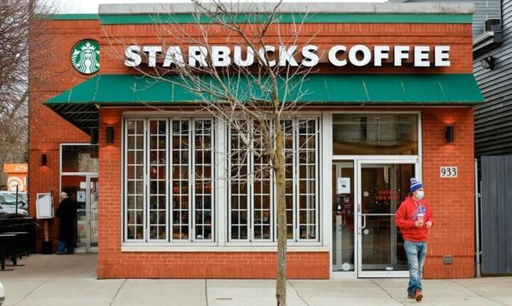 Starbucks: Αυξήσεις μισθών στους εργαζομένους υπό τον φόβο του... συνδικάτου