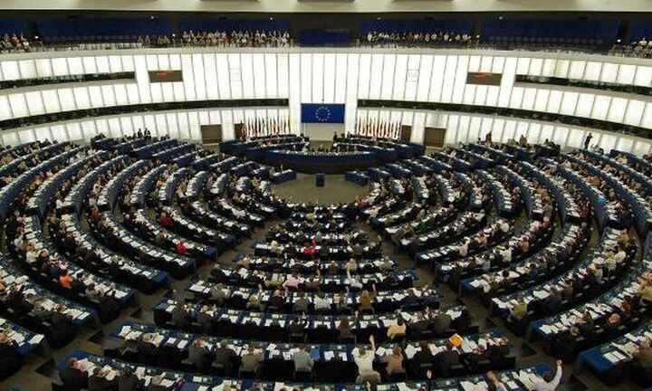 Ευρωκοινοβούλιο: Αποφάσισε την παράταση για ένα ακόμα έτος του Ψηφιακού Πιστοποιητικού COVID-19