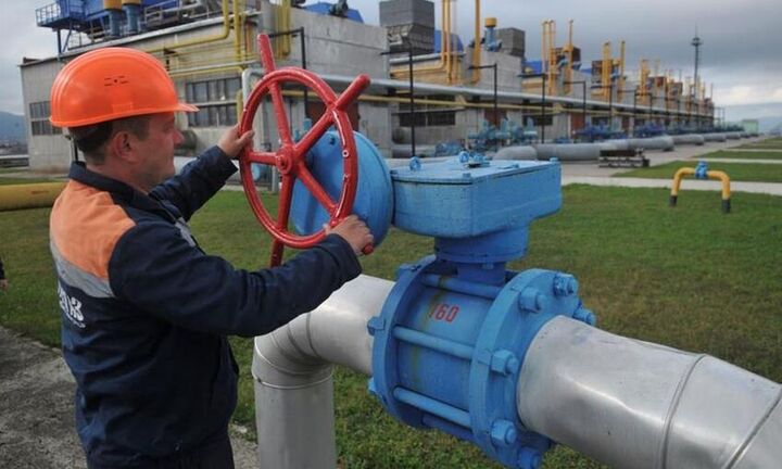  Ουκρανία: Zητά πλήρες εμπάργκο στο ρωσικό πετρέλαιο και φυσικό αέριο