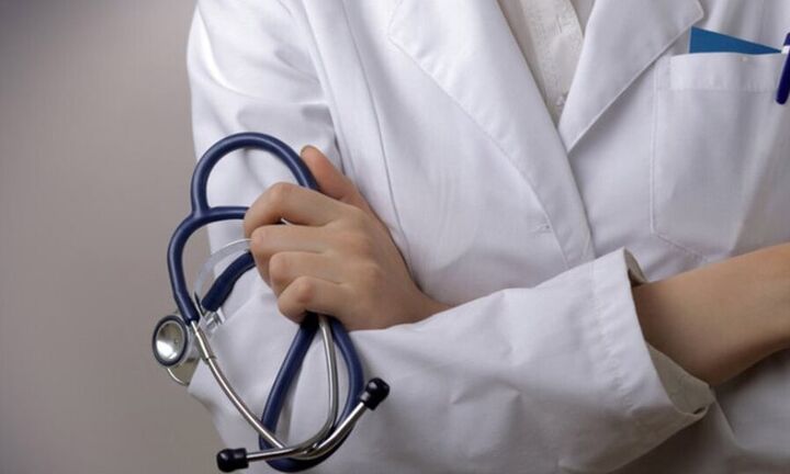 Στάση εργασίας γιατρών και νοσηλευτών των δημοσίων δομών υγείας την Τρίτη