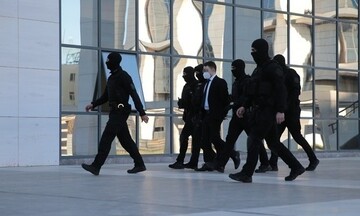 Ξεκίνησε η απολογία του Μπάμπη Αναγνωστόπουλου: Δεν υπάρχουν αρκετές συγγνώμες για αυτό που έγινε