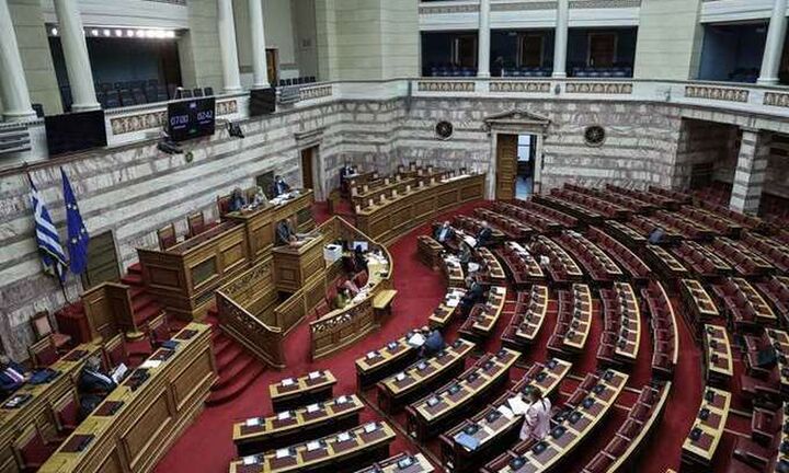Στην Ολομέλεια το νομοσχέδιο για την Προστασία του Καταναλωτή
