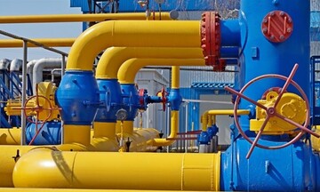 RIA-Novosti: Ελληνικές εταιρείες που εισάγουν φυσικό αέριο από τη Ρωσία πλήρωσαν σε ρούβλια 
