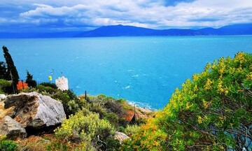Αίθριος καιρός σήμερα με τοπικές βροχές στα ορεινά ηπειρωτικά