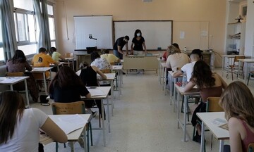 Πανελλήνιες 2022: Τα θέματα  σε Αρχαία, Μαθηματικά, Βιολογία