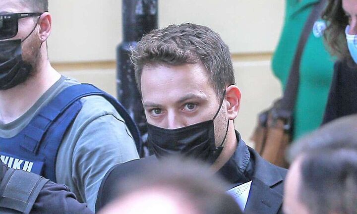 Μπάμπης Αναγνωστόπουλος: Ο “συγκάτοικός” στις φυλακές Μαλανδρίνου και το νέο αίτημα