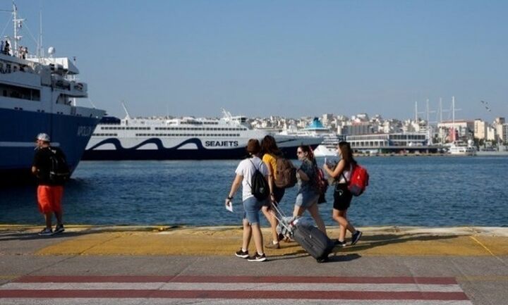 Παγώνη για κορωνοϊό: Η παραλλαγή «4» κάνει 40ρια – Σε ποιες περιοχές εντοπίζεται