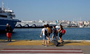 Παγώνη για κορωνοϊό: Η παραλλαγή «4» κάνει 40ρια – Σε ποιες περιοχές εντοπίζεται