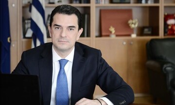  Κ.Σκρέκας: Αξιοποιούμε το πλούσιο ηλιακό και αιολικό δυναμικό 