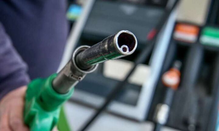Fuel Pass - Ανακοινώσεις Μητσοτάκη: Έως 80 ευρώ στην ηπειρωτική χώρα και 100 σε νησιά