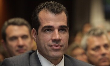 Πλεύρης: Ελεγχόμενη η αύξηση των κρουσμάτων - Η Όμικρον δεν πιέζει όπως η Δέλτα το ΕΣΥ