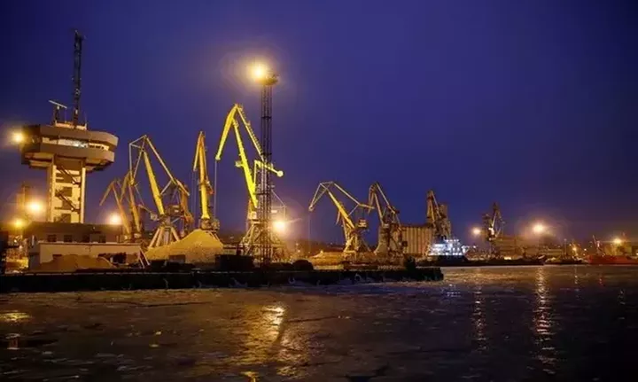 Ουκρανία: Tουρκικό εμπορικό πλοίο απέπλευσε από τη Μαριούπολη μετά από συνομιλίες με τη Ρωσία