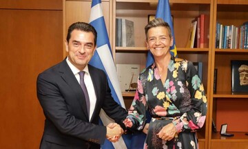 Σκρέκας σε Vestager: Πάνω από 50% η συμμετοχή των ΑΠΕ στο ενεργειακό μείγμα έως το τέλος 2022