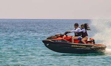 ΣτΕ: Πάγωσε η χρήση jet ski στον Πλατύ Γιαλό της Μυκόνου