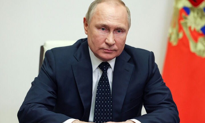 Ο Πούτιν ανακήρυξε «ήρωες της Ρωσίας» τους στρατηγούς που κατέλαβαν το Λουγκάνσκ