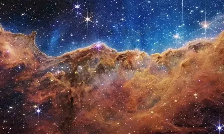NASA: Οι πρώτες φωτογραφίες νεφελωμάτων και εξωπλανητών από το διαστημικό τηλεσκόπιο James Webb