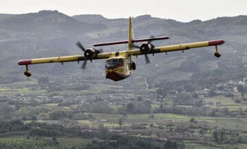 Η Ελλάδα στέλνει αεροσκάφη στην Αλβανία, για κατάσβεση πυρκαγιών