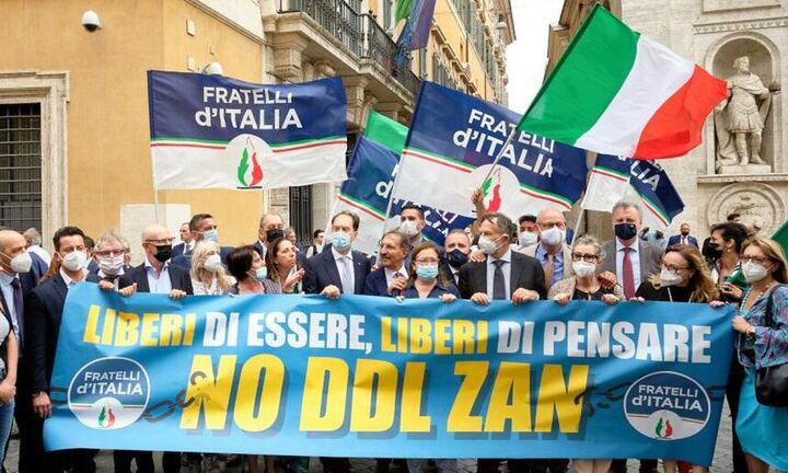 Ιταλία: Πρώτο το ακροδεξιό κόμμα «Αδέλφια της Ιταλίας» σε νέο γκάλοπ