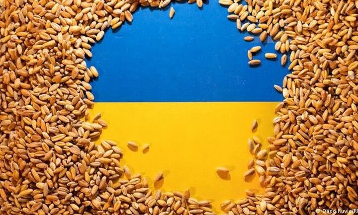 Το Πολεμικό Ναυτικό της Ουκρανίας ξεκίνησε τις εργασίες για την εξαγωγή σιτηρών από τη Μαύρη Θάλασσα