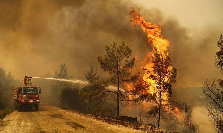1.053 πυρκαγιές την τελευταία εβδομάδα στην Ελλάδα