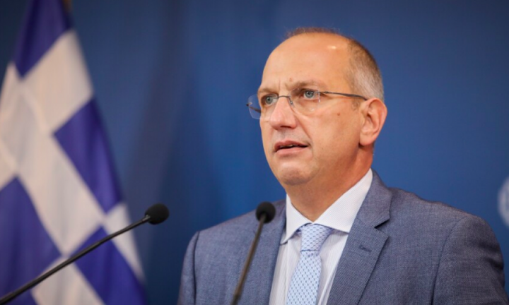 Οικονόμου: Έτοιμη μέχρι τέλη Αυγούστου να παραλάβει φορτία LNG η νέα πλωτή δεξαμενή στη Ρεβυθούσα