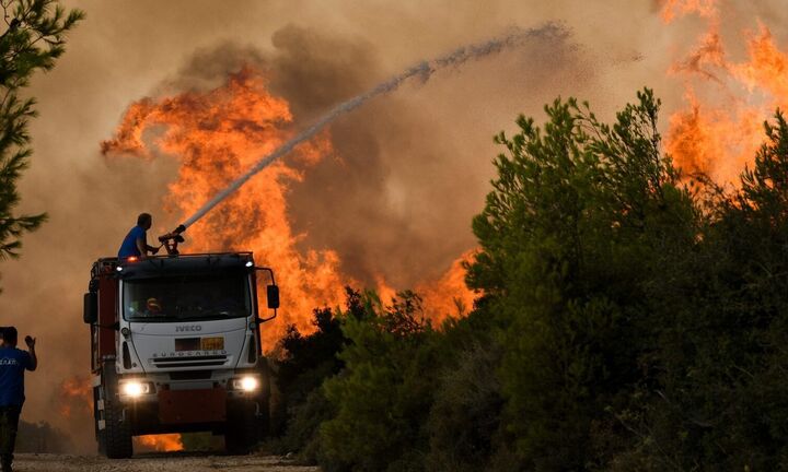 Υψηλός κίνδυνος πυρκαγιάς για Αττική, Στ. Ελλάδα, Πελοπόννησο, Αν. Μακεδονία και Θράκη