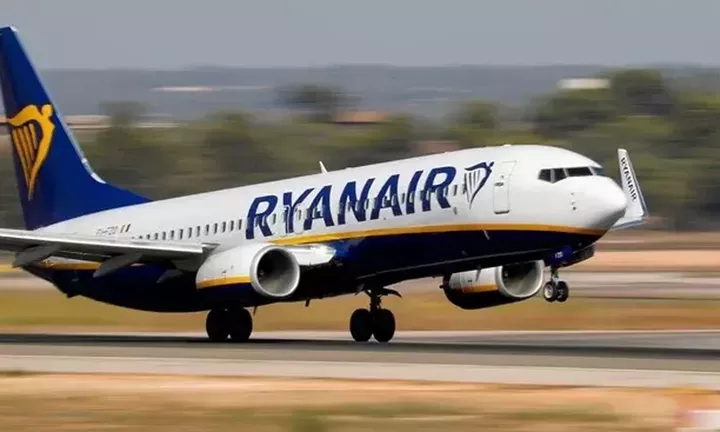  Ryanair: Τέλος τα εισιτήρια των 10 ευρώ