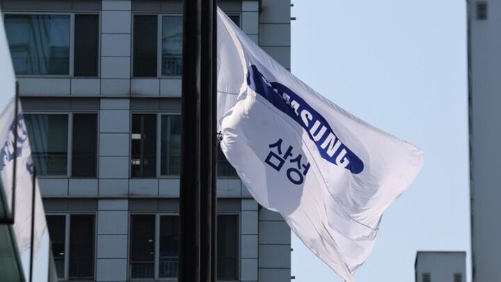 Νότια Κορέα: Προεδρική χάρη έλαβε ο de facto ηγέτης του ομίλου Samsung