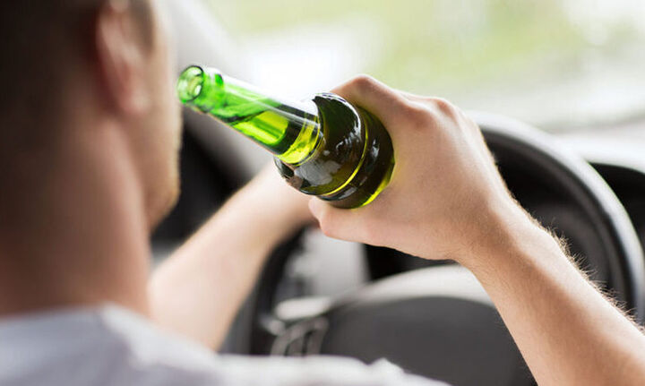 Περισσότεροι από 2.700 οδηγοί εντοπίστηκαν να οδηγούν υπό την επήρεια αλκοόλ από τις αρχές του 2022