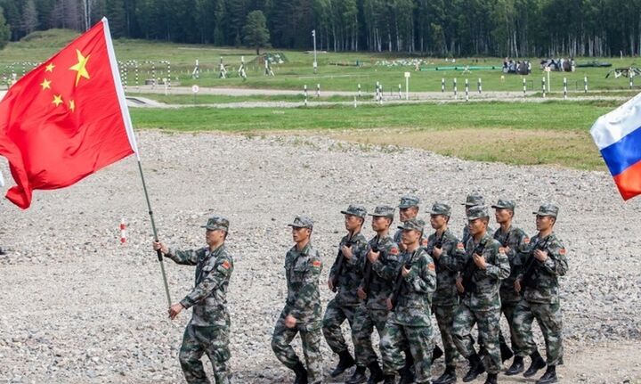 Η Κίνα στέλνει στρατεύματα στη Ρωσία για κοινά στρατιωτικά γυμνάσια