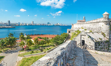 Κούβα: Εξαπλασιάστηκε ο αριθμός των τουριστών σε σχέση με το 2021