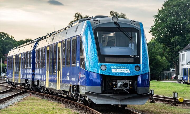 14 Coradia iLint ξεκινούν την εξυπηρέτηση επιβατών στην πρώτη 100% υδρογονοκίνητη γραμμή