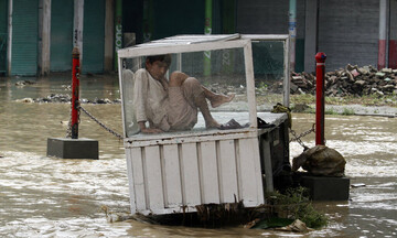 ΟΗΕ: Έκτακτη έκκληση για τη συγκέντρωση 160 εκατ. ευρώ για τις φονικές πλημμύρες στο Πακιστάν