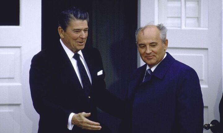 Μιχαήλ Γκορμπατσόφ: Πέθανε ο ηγέτης που άλλαξε τον κόσμο