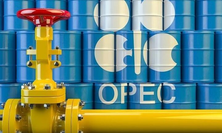 ΟΠΕΚ: Μειώνει την ημερήσια παραγωγή πετρελαίου μετά από ρωσικές πιέσεις