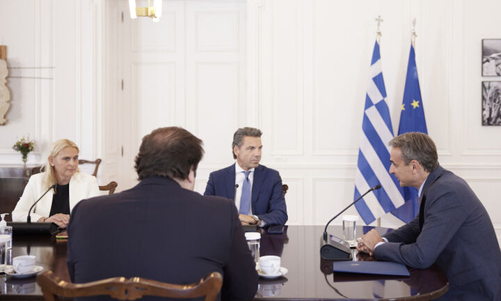 Κυρ. Μητσοτάκης: Συνάντηση με τη United Group -Επενδύσεις 2 δισ. ευρώ για τηλεπικοινωνιακές υποδομές