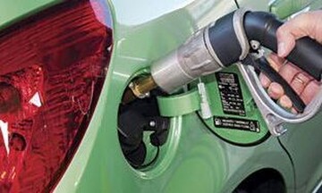 Αυτοκίνητο: Μείωση των πωλήσεων μοντέλων διπλού καυσίμου λόγω της αυξημένης τιμής του φυσικού αερίου