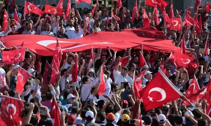 Τουρκία: Δημοσκόπηση «χαστούκι» για τον Ερντογάν: Οι Τούρκοι δεν θεωρούν τους Έλληνες εχθρούς τους