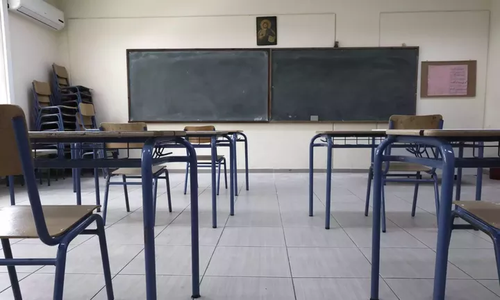 Σύλληψη τριών 14χρονων για ληστεία σε σχολείο στην Ηλιούπολη