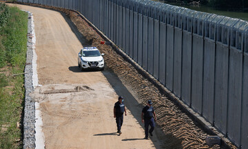 Θεοδωρικάκος: 1.500 προσπάθησαν να περάσουν χθες από τον Έβρο - Οργανωμένο σχέδιο της Τουρκίας