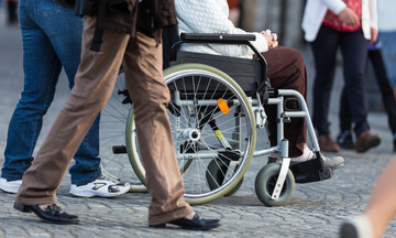Τι αλλάζει στη ζωή των Ατόμων με Αναπηρία με την ψηφιοποίηση των ΚΕΠΑ